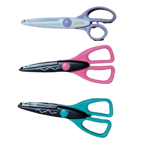 3 Craft Scissors - Picture 2 of 3